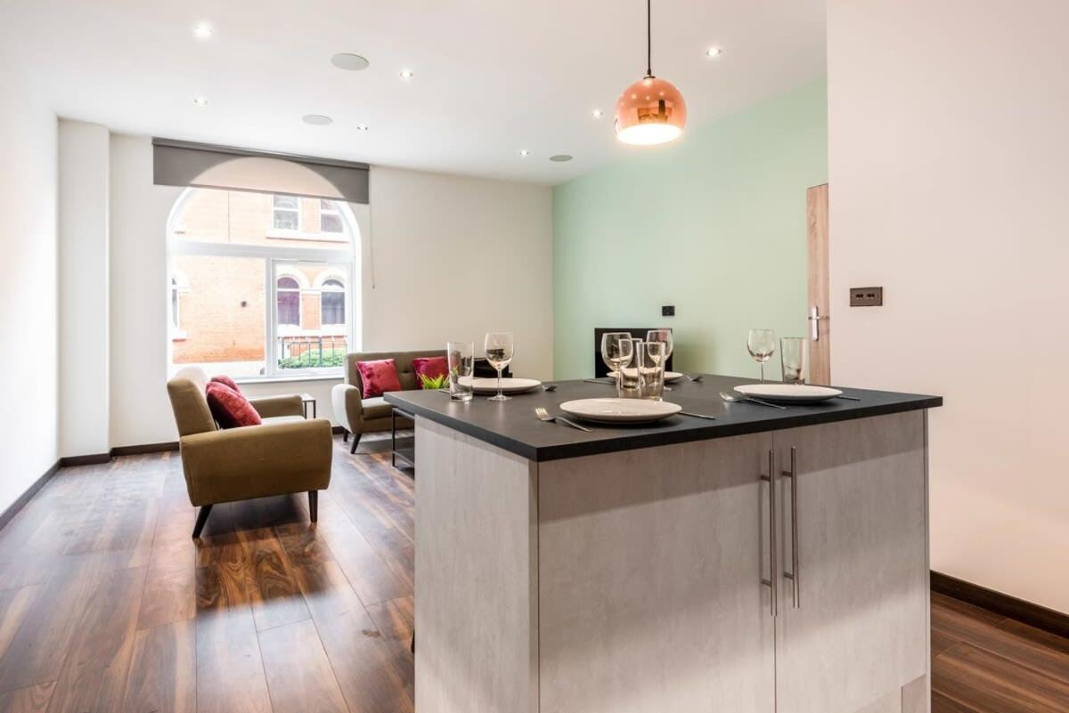Characterful 2 Bed Apartment With Parking In Hull Kingston upon Hull Extérieur photo
