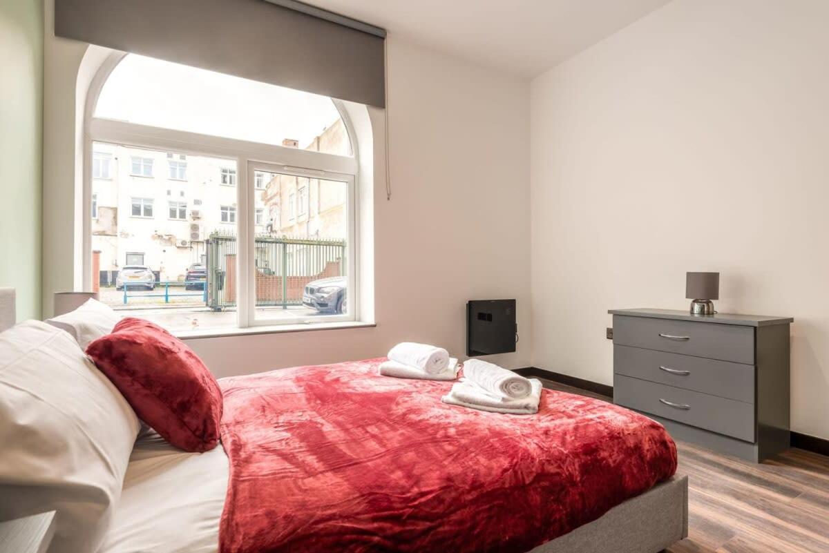 Characterful 2 Bed Apartment With Parking In Hull Kingston upon Hull Extérieur photo